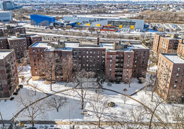 25-34-union-st-5g-new-york-ny-11354/hzid_b4f4c78d
