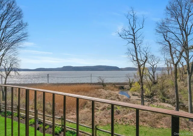 311-kemeys-cvs-briarcliff-manor-ny-10510/hzid_3c427ed3