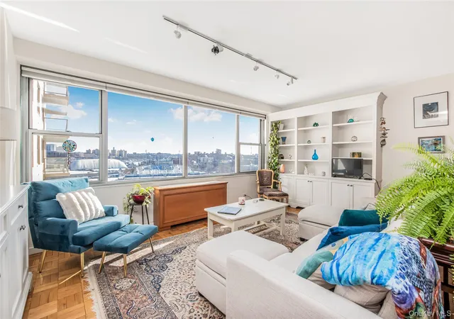 2500-johnson-ave-5f-new-york-ny-10463/hzid_23f207b3