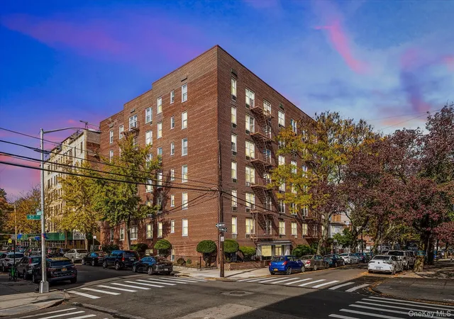 39-76-57th-street-6e-new-york-ny-11377/hzid_b15b60a7