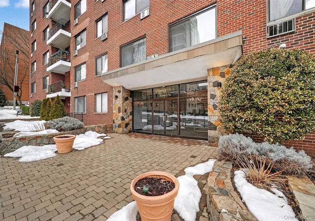 25-lake-st-3d-white-plains-ny-10603/hzid_ee8ca530