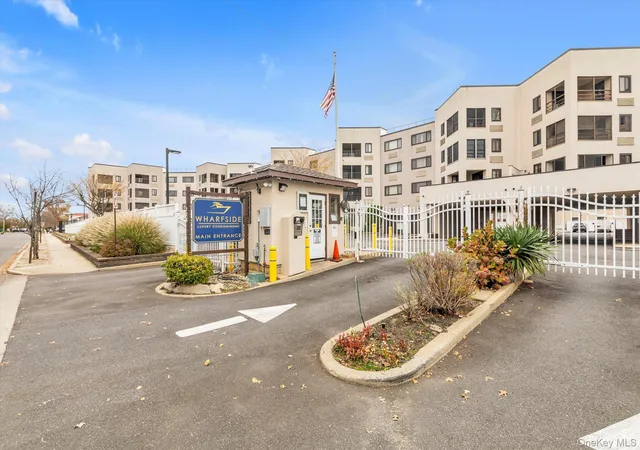 725-miller-ave-106-hempstead-ny-11520/hzid_a19adc45