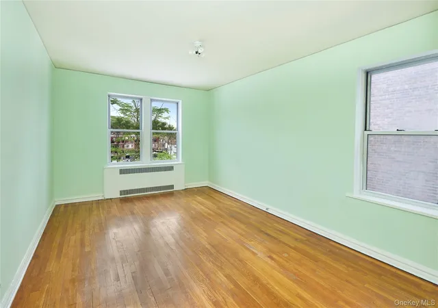 7540-austin-st-5fl-new-york-ny-11375/hzid_54ea544f