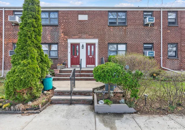 21-41-utopia-pkwy-lower-new-york-ny-11357/hzid_01115826