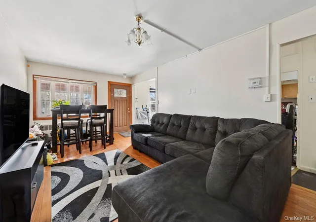 1336-east-99-st-new-york-ny-11236/hzid_df1e1fc8