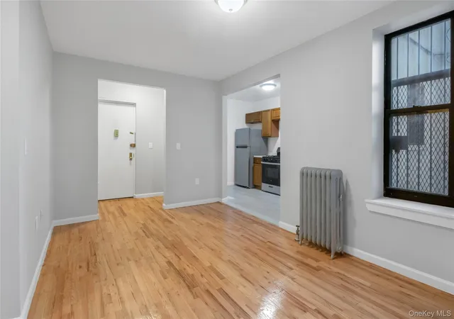 2410-davidson-ave-b5-new-york-ny-10468/hzid_44b97b5d