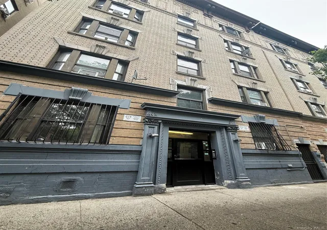 2116-honeywell-avenue-1-new-york-ny-10460/hzid_cf60b3e5