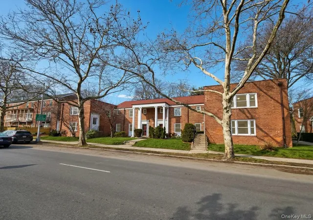 144-37-grand-central-pkwy-74e-new-york-ny-11435/hzid_50259aea