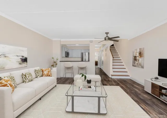 121-sunset-blvd-10121-new-york-ny-10473/hzid_70b14120
