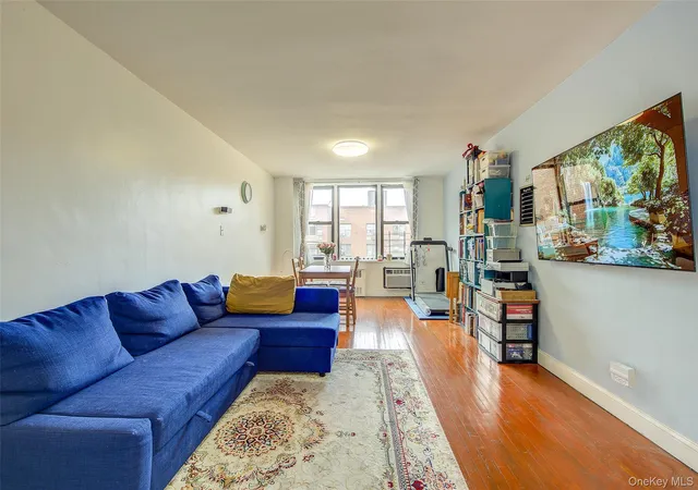 83-30-vietor-ave-708-new-york-ny-11373/hzid_98eabeeb