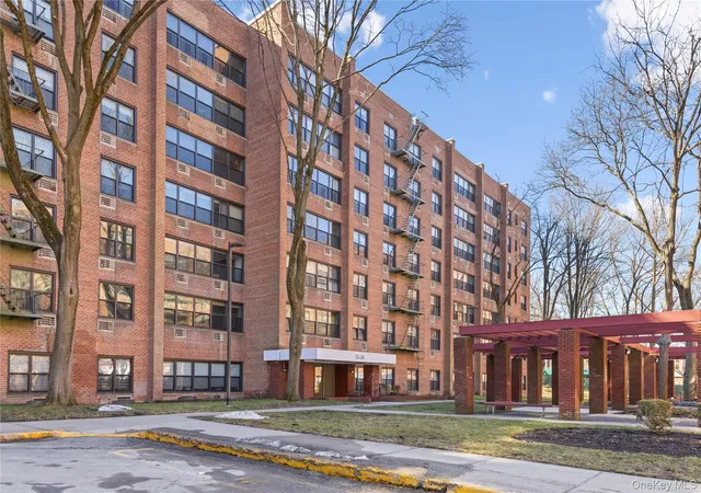 75-34-bell-blvd-ld-new-york-ny-11364/hzid_727b0138