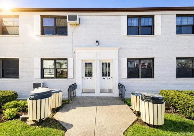 136-59-jewel-ave-a-flushing-ny-11367/hzid_c2748ec8