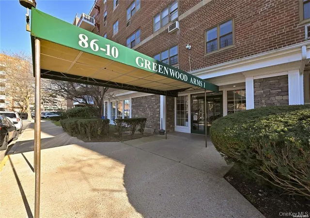 8610-151st-ave-4c-new-york-ny-11414/hzid_073ef20a