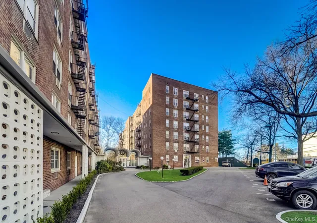 54-44-little-neck-parkway-2a-new-york-ny-11362/hzid_52e70726