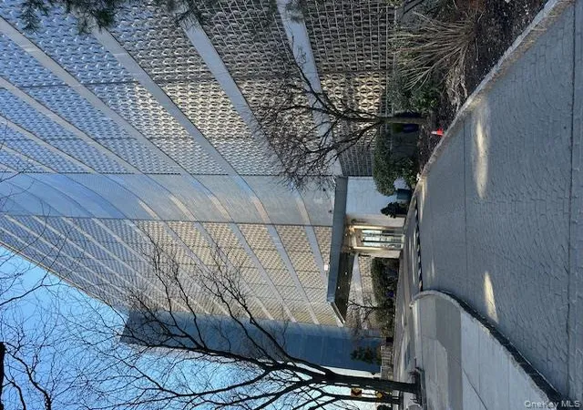 2400-johnson-ave-4h-new-york-ny-10463/hzid_a8b276c8