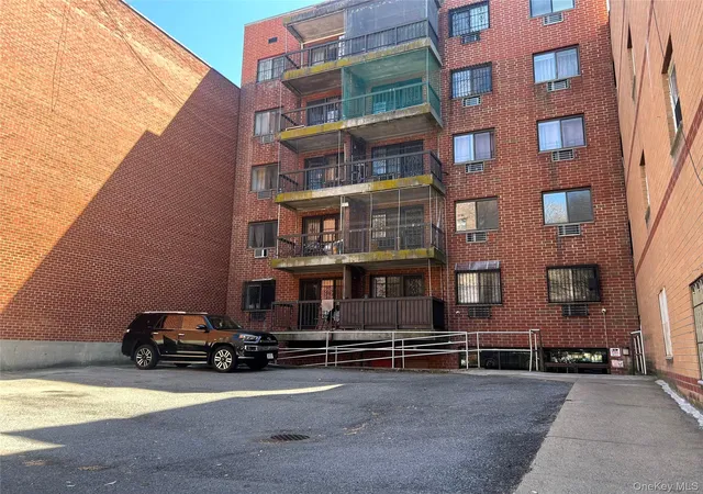 140-40-34th-ave-1a-new-york-ny-11354/hzid_0b0296ee