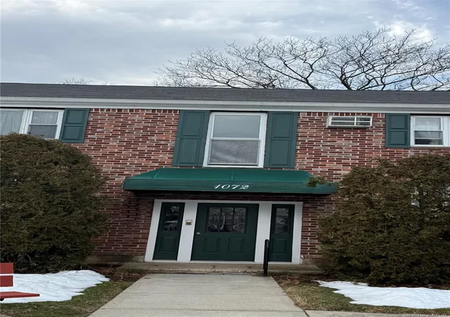 1072-fenwood-dr-4-hempstead-ny-11580/hzid_9686aee7