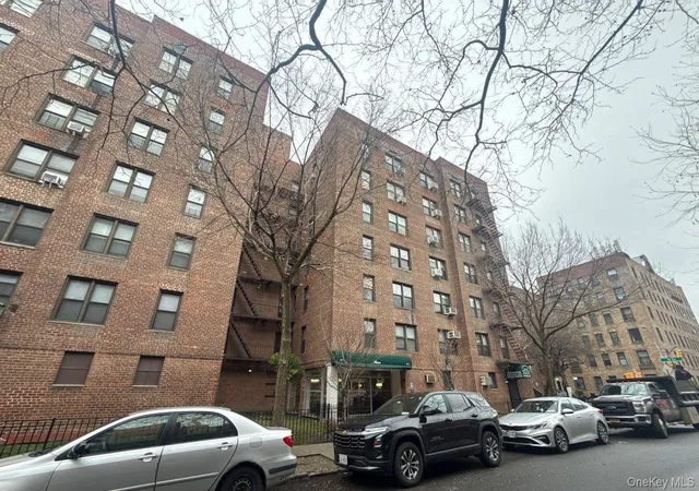 33-47-91st-street-5a-jackson-heights-ny-11372/hzid_748d92d3