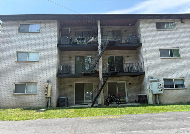 26-cooper-rd-811-poughkeepsie-town-ny-12603/hzid_38b5c66c