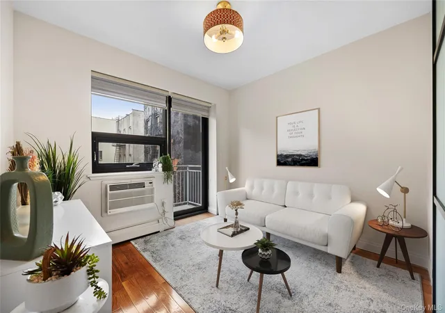 456-w-167th-st-4d-new-york-ny-10032/hzid_bb2e7d19