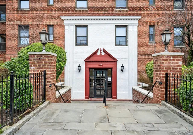 138-71st-street-f15-brooklyn-ny-11209/hzid_f216fad8