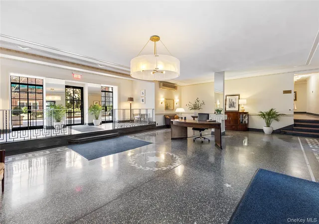 35-parkview-avenue-1d-yonkers-ny-10708/hzid_ea487af1