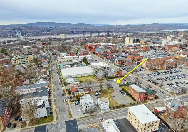 50-academy-st-poughkeepsie-ny-12601/hzid_2a5f7d45