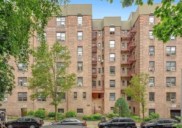3440-78th-street-4a-new-york-ny-11372/hzid_b2525c88