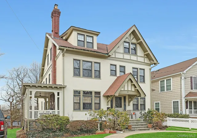 39-neptune-ave-new-rochelle-ny-10805/hzid_025fc97b