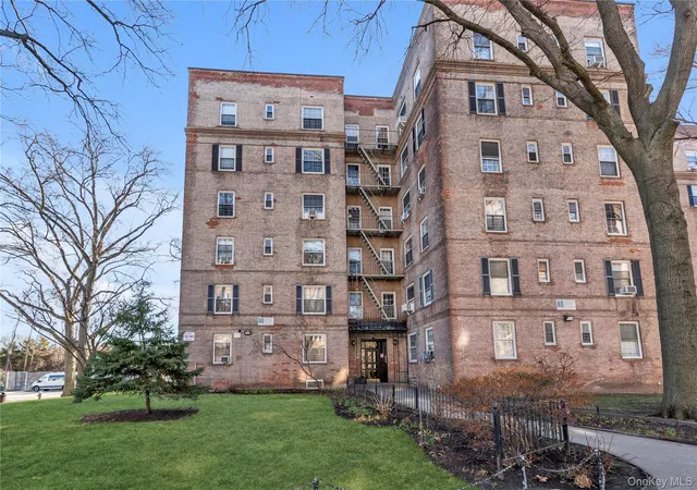 50-42-30th-ave-5b-new-york-ny-11377/hzid_e8d4cebd