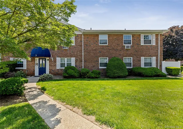 460-old-town-rd-3h-brookhaven-ny-11776/hzid_dc93e2d8