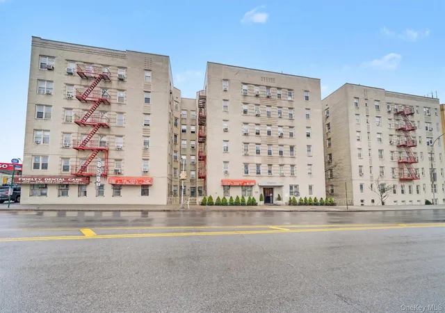 2190-boston-rd-6b-new-york-ny-10462/hzid_b05bbdf3