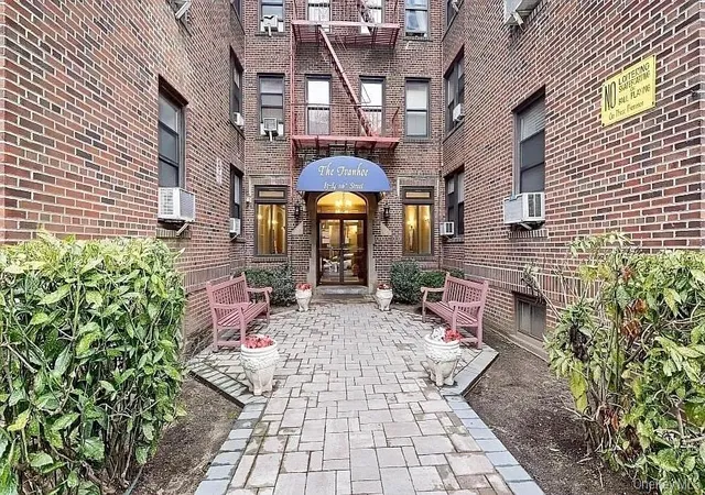 8384-116th-street-5g-new-york-ny-11415/hzid_16e84303