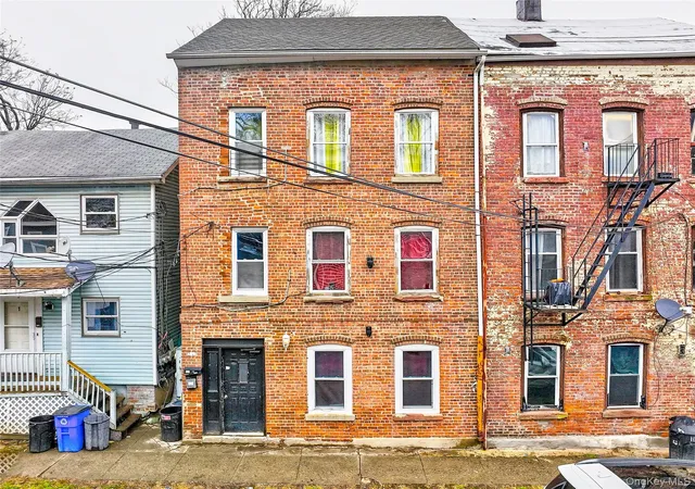 112-w-parmenter-st-newburgh-ny-12550/hzid_23eaf1d4