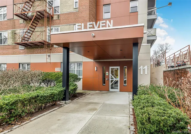 11-balint-dr-648-yonkers-ny-10710/hzid_232cc488