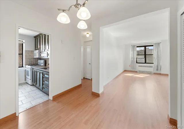 25-40-union-st-3f-flushing-ny-11354/hzid_b81a737d