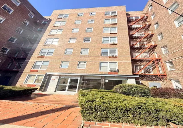 63-45-saunders-st-5j-new-york-ny-11374/hzid_211cbab5