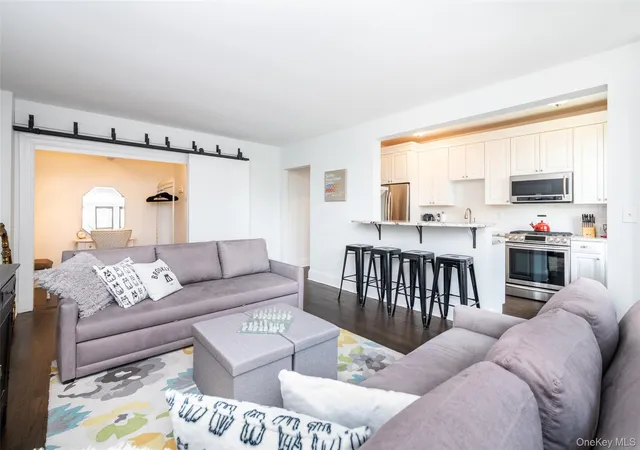 11-alden-rd-4j-mamaroneck-ny-10538/hzid_874c3876