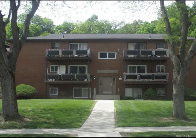 19-tanager-rd-1902-monroe-ny-10950/hzid_35179839