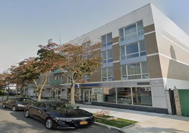 15816-79th-ave-401n-new-york-ny-11366/hzid_1e5b9a41