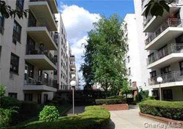 3080-voorhies-ave-6f-new-york-ny-11235/hzid_7343bcad