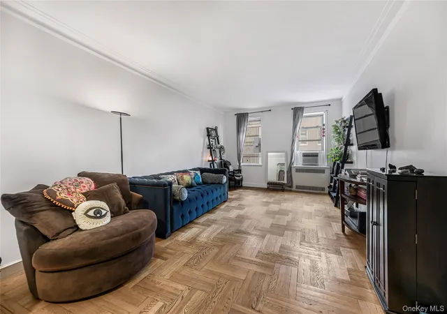 2190-boston-rd-4g-new-york-ny-10462/hzid_de9124a9