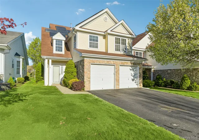 14-julia-cir-14-brookhaven-ny-11953/hzid_dae8926c