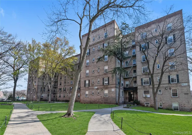 5142-30th-ave-5i-new-york-ny-11377/hzid_7b0bc5d3