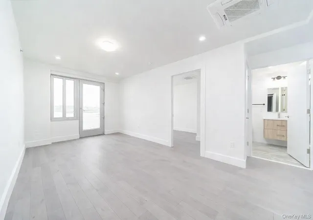 131-19-fowler-ave-4a-new-york-ny-11355/hzid_ce79016a