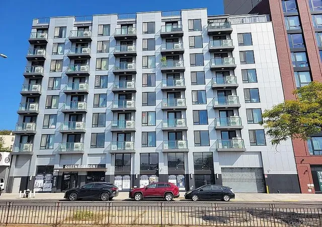 70-65-queens-blvd-3l-new-york-ny-11377/hzid_82c9c79a