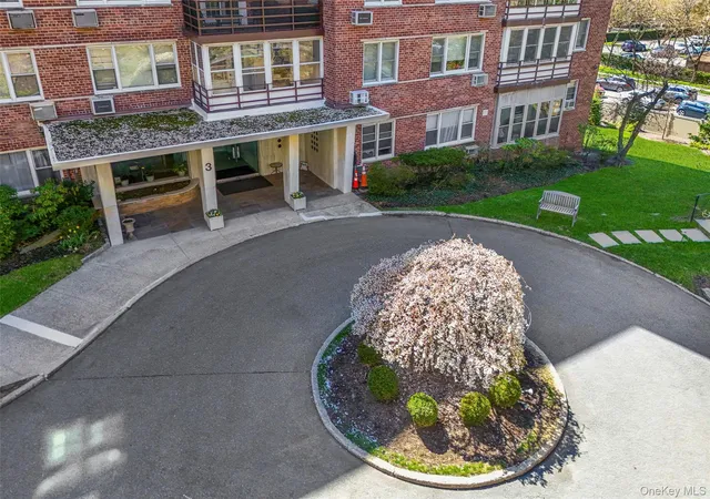 3-washington-sq-4d-mamaroneck-ny-10538/hzid_3f10dbb7