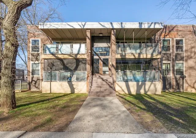 12425-flatlands-ave-brooklyn-ny-11208/hzid_d6bbd5dd
