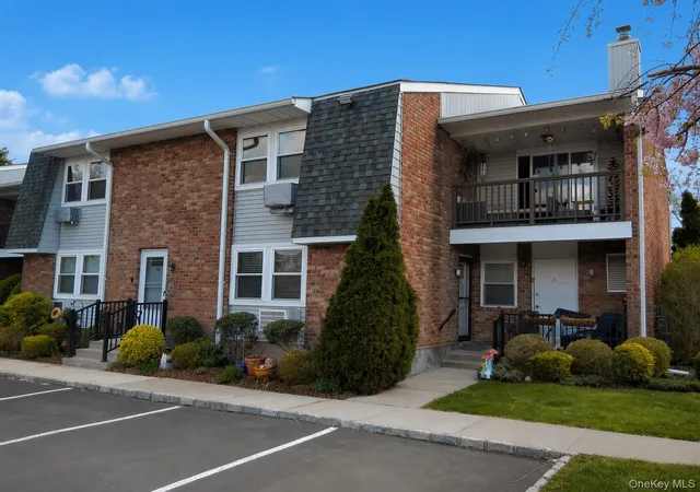 146-millard-ave-146-west-babylon-ny-11704/hzid_7fb094f5