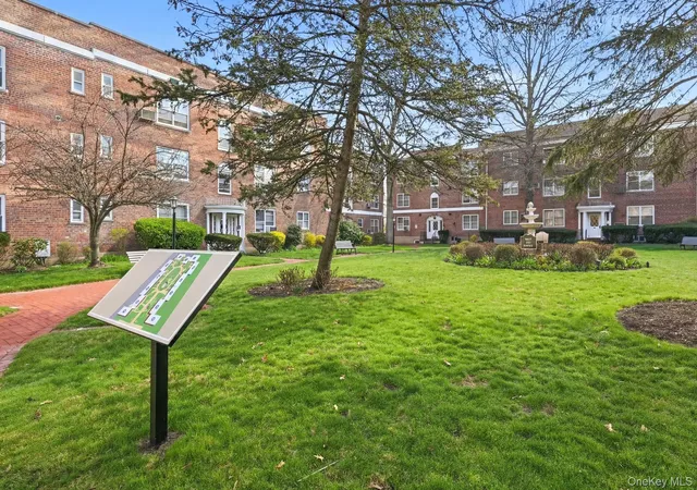 221-middle-neck-f6-north-hempstead-ny-11021/hzid_7bca9981